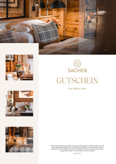 Sacher Gutschein mit gemütlichem, modern-rustikalem Schlafzimmer in Holzvertäfelung, Karomuster und floraler Dekoration.